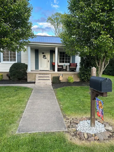 Relaxing Home w/ Private Pool near NRG National Park ☀️🏖 (Family/pet  Friendly) - Image 1