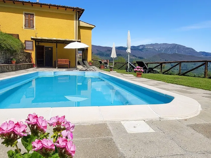 Privater Pool, weite Aussicht, pure Ruhe. 4 Schlafzimmer/4 Badezimmer. WLAN - Image 1