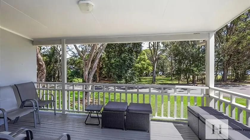 Lakeshores Villa - Image 1