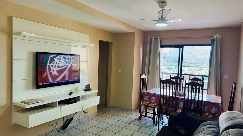 EXCELLENT 3-BEDROOM APARTMENT WITH AIR CONDITIONING, FREE WIFI, MIDDLE OF MORRO BEACH, ELEVATOR - Image 1