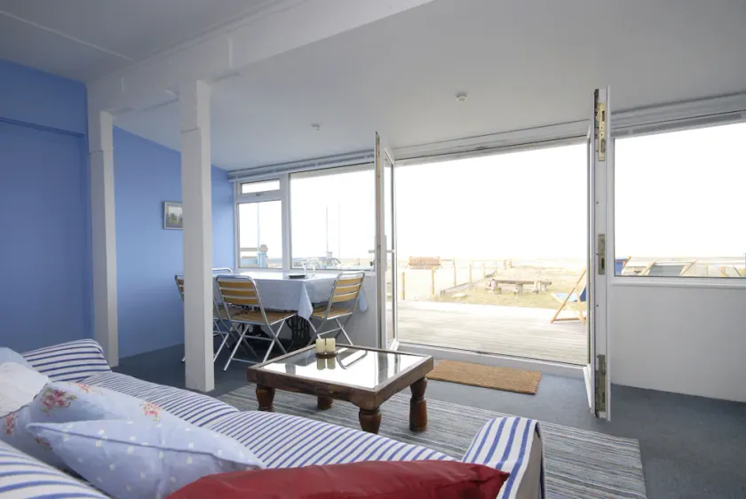 Beach Retreat - the perfect seaside escape. - Image 1