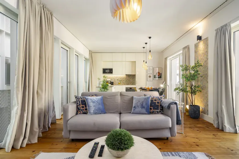 WHome | Ribeira 11 Design Apartment - Image 1