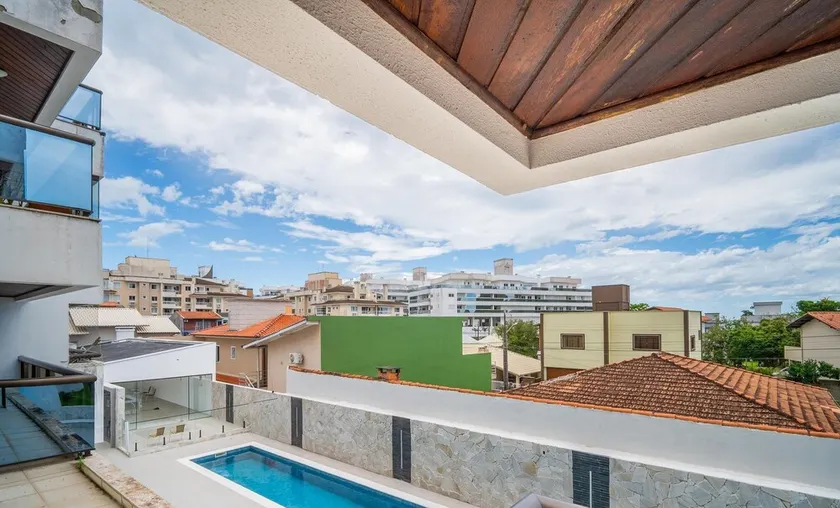 Aptos em prédio com piscina a 300 m da Praia dos Ingleses - ROHs - Image 1