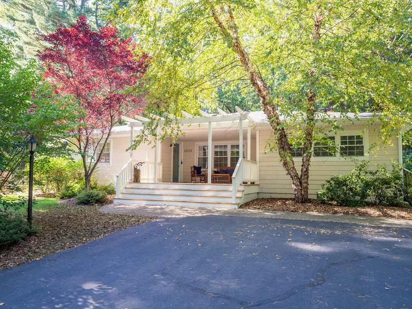Sawyer Cottage Just Steps from Warren Dunes State Beach! - Image 1
