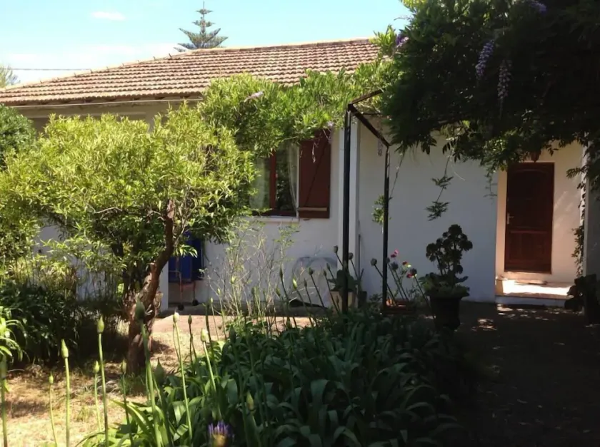 RABAT -30% 7D: CAP ANTIBES Charmerende villa 400 m fra Garoupe-stranden - Image 1