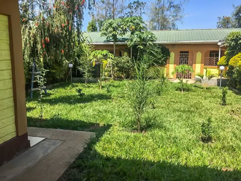 Triangle Palm Hotel Katito - Image 1