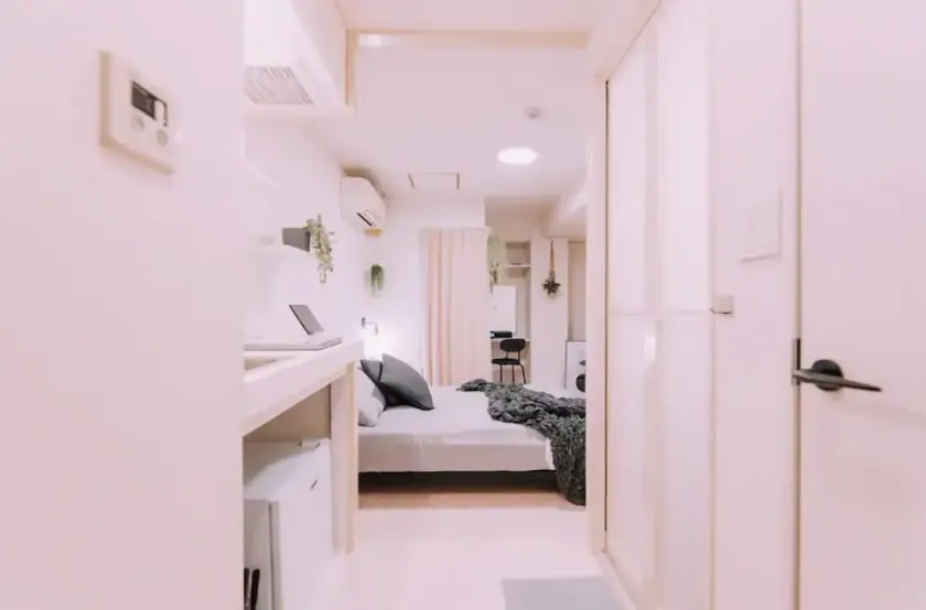 Minimalist Loft 303 - Image 1