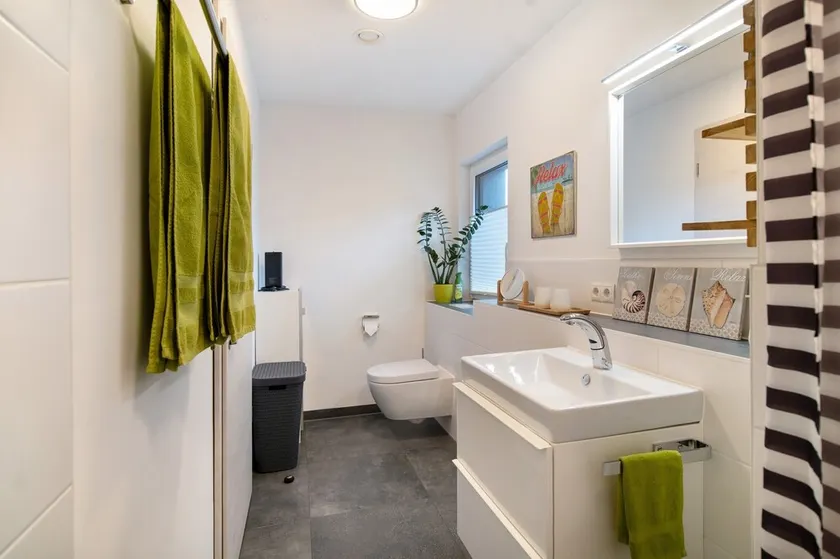 Appartamento 'Ferienwohnung Mit Eigenem Eingang' con terrazza privata, Wi-Fi e aria condizionata - Image 1