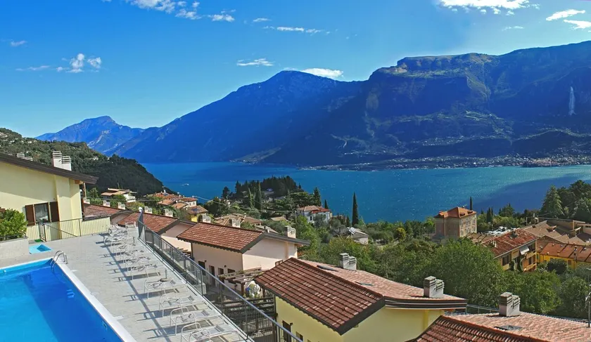 La Quiete Barbara apartment Terrace Lake view - Image 1