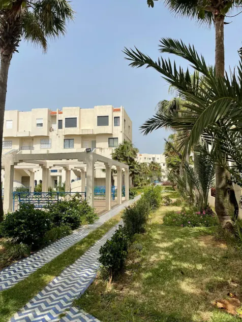Grand Duplexe Mer et Piscine in Tangier - Image 1