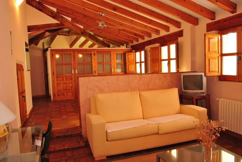 RURAL HOTEL -POSADA RESTAURANTE - Image 1