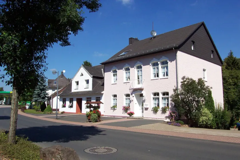 Families, groups, cycling, biking, hiking, vacation with dog, short vacation, Kyllradweg, - Image 1