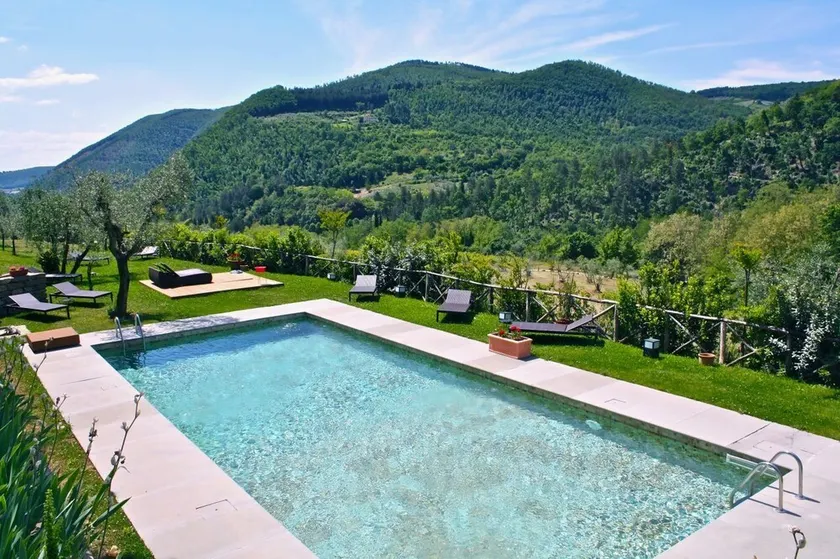 VILLA FIESOLANA - Twelve Bedroom Villa, Sleeps 34 - Image 1