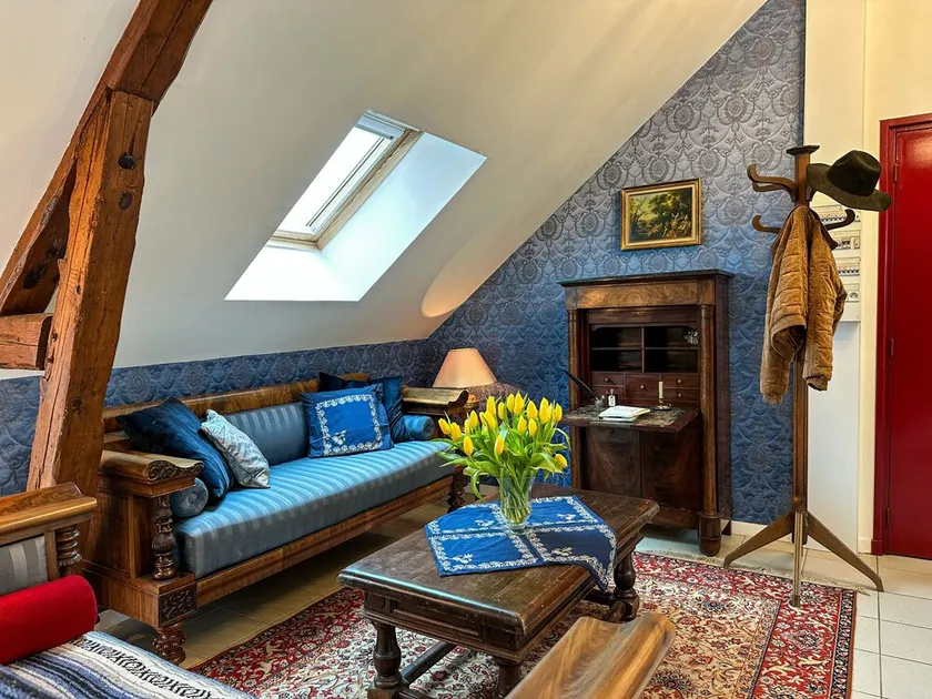 Château Le Bas Bleu, Maison La Souveraine: 6 people - Image 1