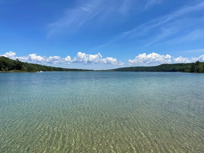 Skjulte Springs på Long Lake - Sleeping Bear Dunes National Lakeshore - Image 1