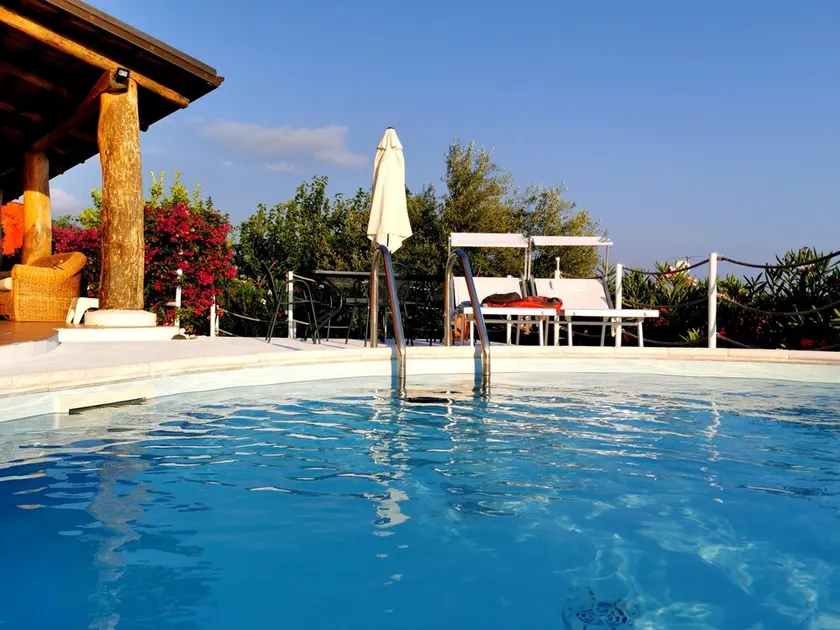 The Shell House with private pool - 1 Km from the beach - Image 1