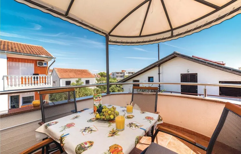 Two-Bedroom Apartment In Srima - Image 1