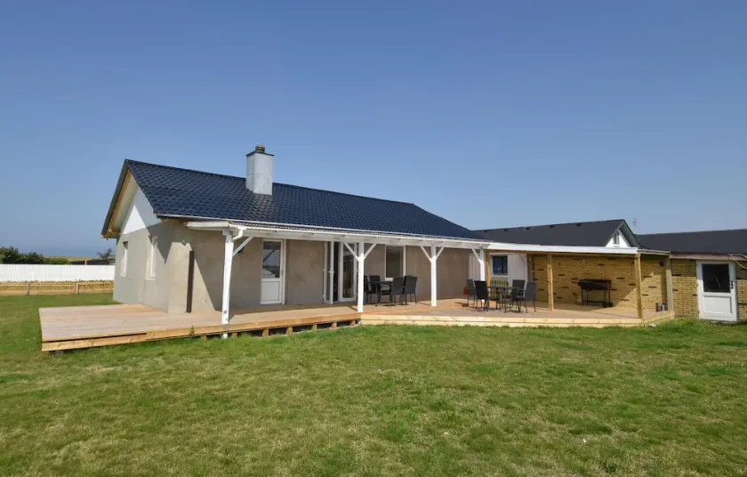 Awesome Home In Harboøre With Kitchen - Image 1