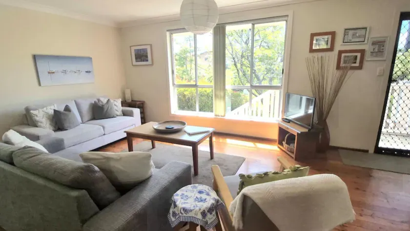 Holiday on Foley - Vincentia - 5 Minute stroll to Orion Beach, Pet Friendly - Image 1