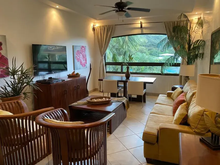 Lux condo: Fully equipped, 4 pools, near beautiful beaches, 10min from Tamarindo - Image 1