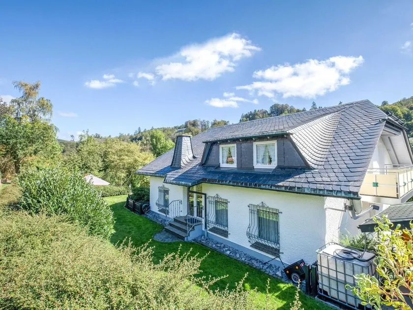 Modern Apartment in Schwalefeld with Garden - Image 1