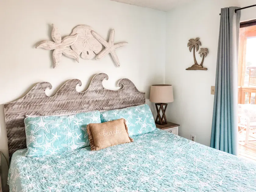 3 Pool Resort, Beach Primed, King, Queen, Bunk Beds, Steps to Beach! - Image 1