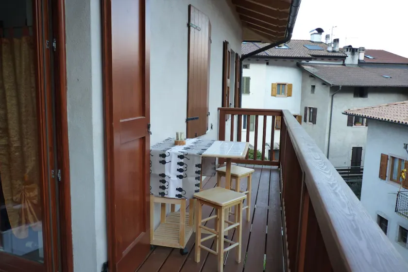Apartamento en un pequeño pueblo del Valle de los Lagos, en el Trentino - Image 1