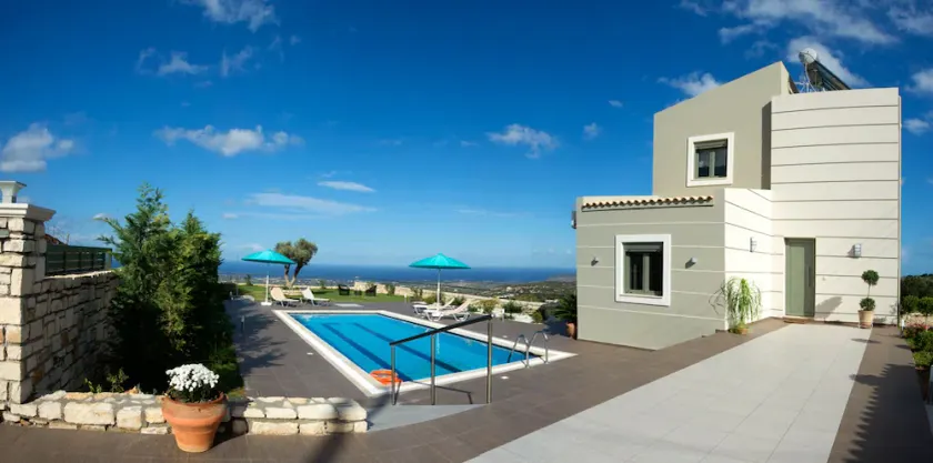 Modern Villa with Panoramic Sea Views - Image 1
