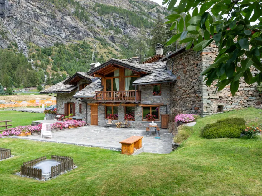 Chez Les Roset by Interhome - Image 1