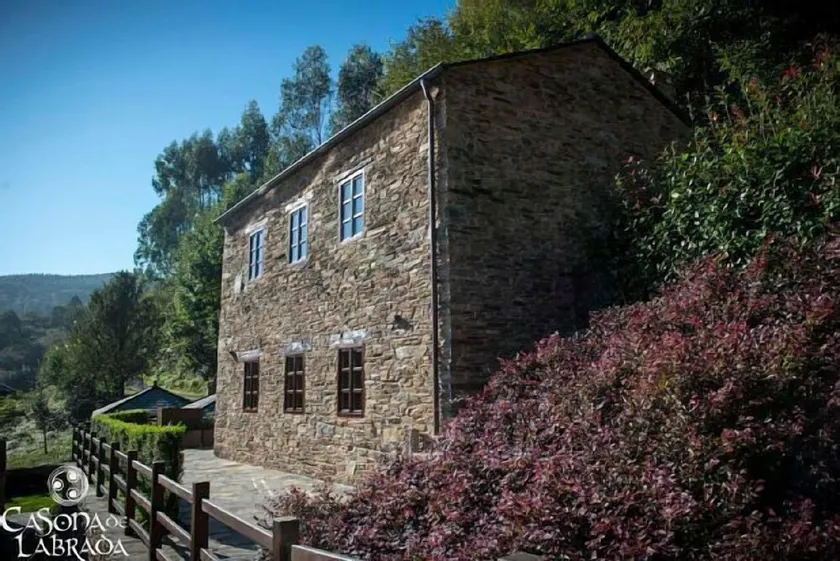 Self catering sommerhus Casona de Labrada til 4 personer - Image 1