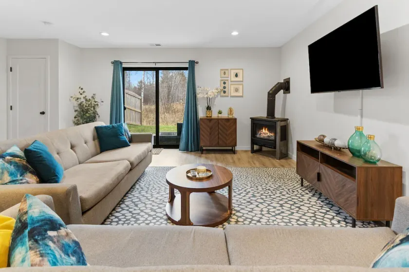 Hawk's Nest | New Construction 3 Bedroom Townhome - Image 1