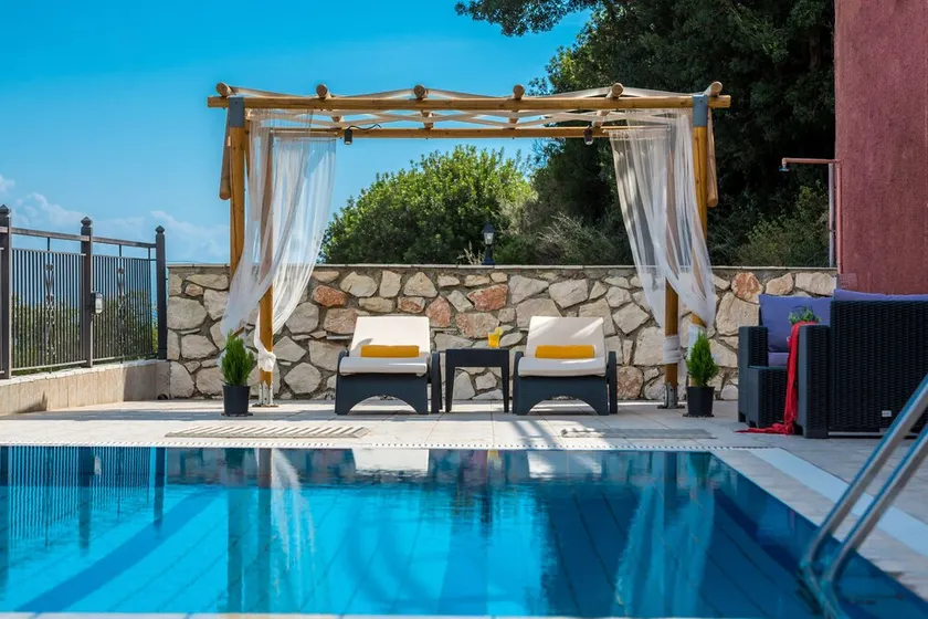 Eleni One Bedroom Villa with Sea View - Image 1