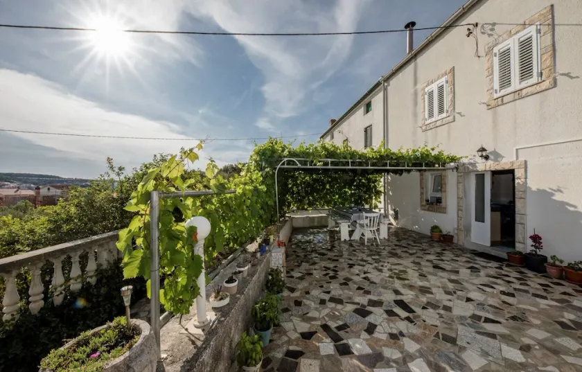 Holiday House Mali Raj - Image 1