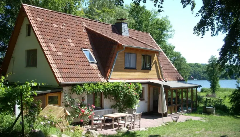 La maison du lac - le plus bel endroit pour des vacances reposantes et des réunions de famille - Image 1