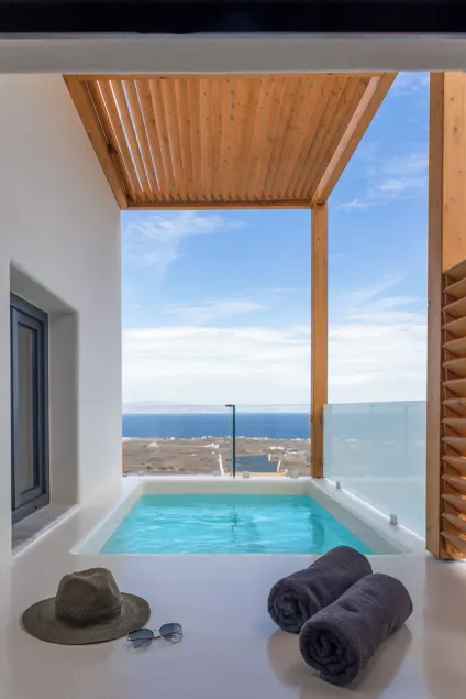North Wind Luxury Suites - Image 1