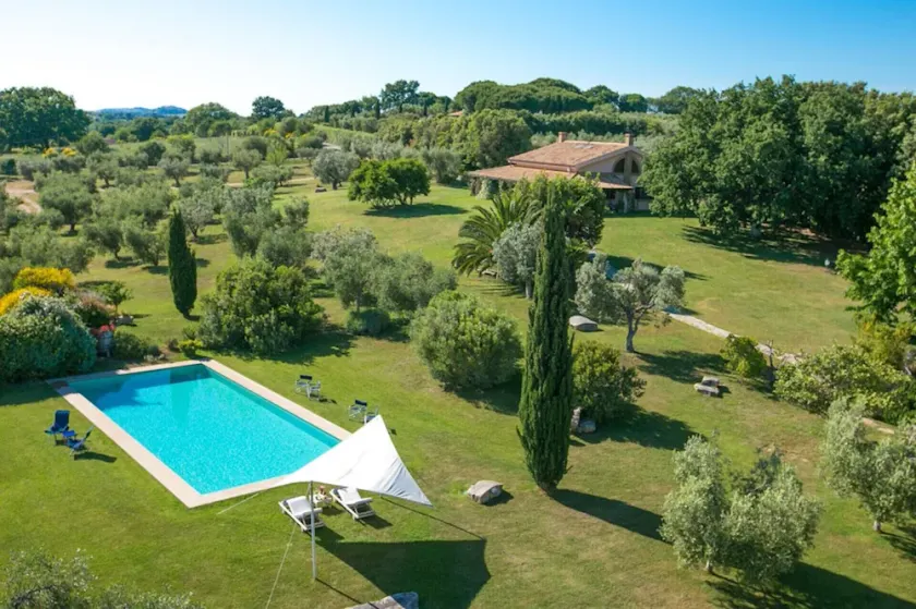 Villa con piscina en el medio de la Maremma - Image 1