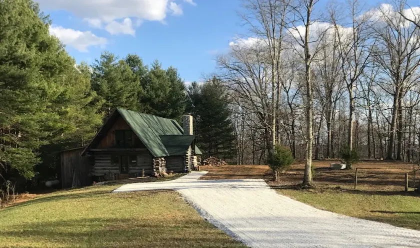 Peddler's Fork Inn ved Red River Gorge - Image 1
