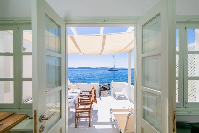 Armeni Beach House - with private boat service! - Image 1