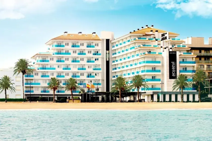 Acuazul Hotel - Image 1