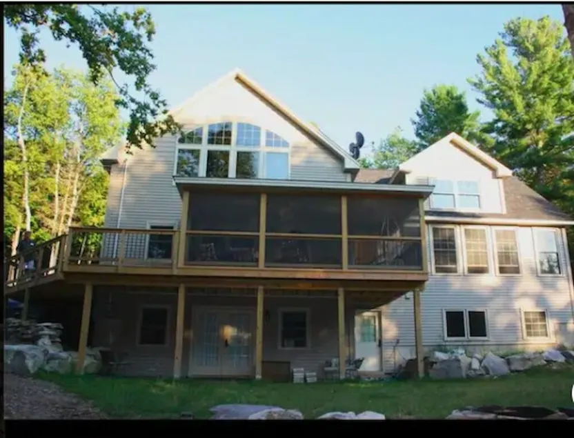 We now have heat pump...like A/C!! Lakefront, mountain biking and hiking trails! - Image 1