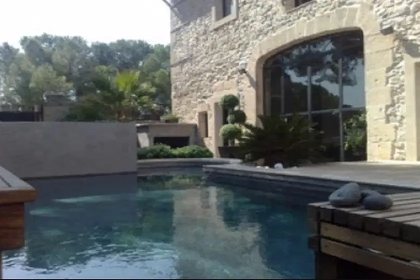 15mm from the beach, picturesque village, former cooperage with swimming pool! - Image 1