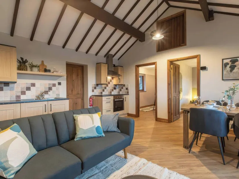 Blue Bird Cottage - Image 1