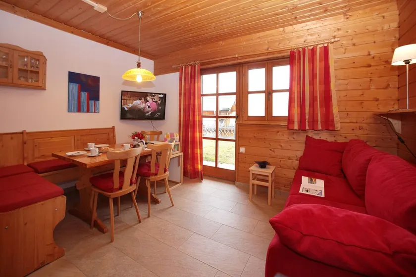 Staudis Skihütte Top5 Ferienwohnung im Hüttenstil Direkt an der Piste - Image 1