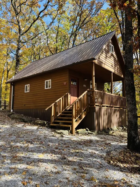 GRANDPA'S CABIN i WOODS - Image 1