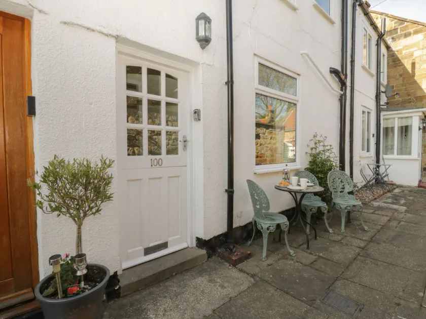Cosy Cottage - Image 1