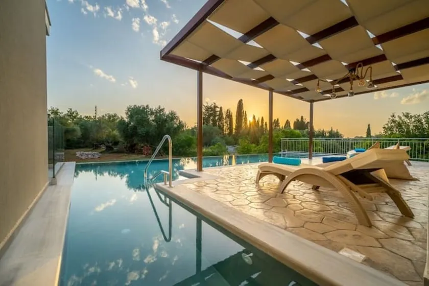Luxury Villa Majore - Image 1
