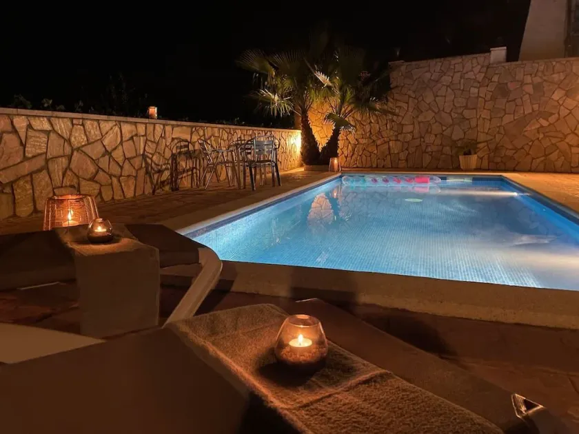 VILLA LAURA (6Pers.) Lloret de Mar I Privater Pool - Image 1