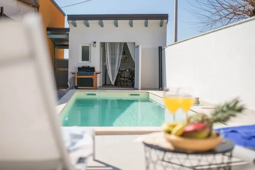 House Villa Caterina with pool - Image 1