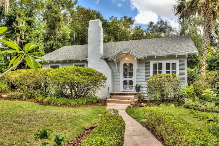 Welcome to Hummingbird Cottage in Mount Dora - Image 1