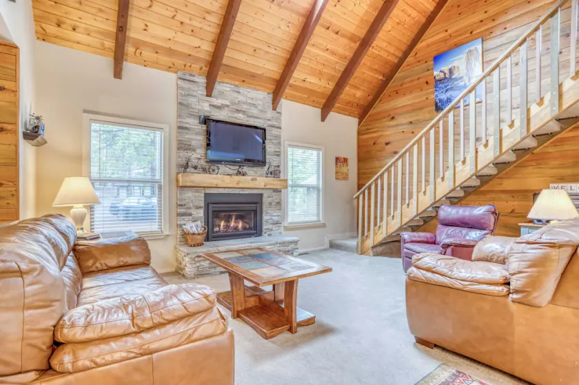 15 Lupine Lane, ospitare fino a 12 e si trova tra il SHARC e Fort Rock Park! - Image 1